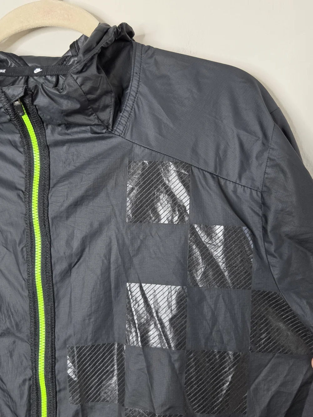 Nike Shield Flash Running Hooded Jacket
